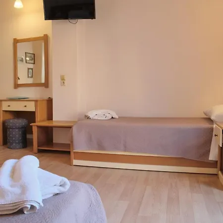 3 Brothers Hotel Sidari 酒店
