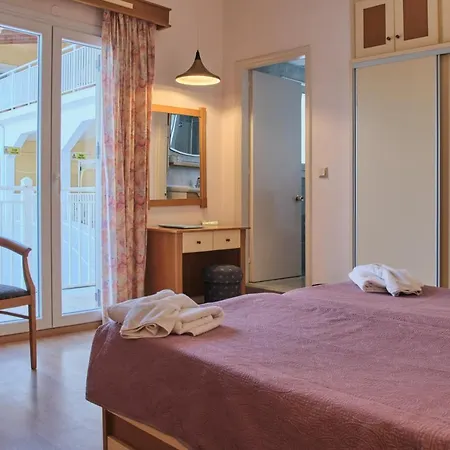 3 Brothers Hotel Sidari 斯达林