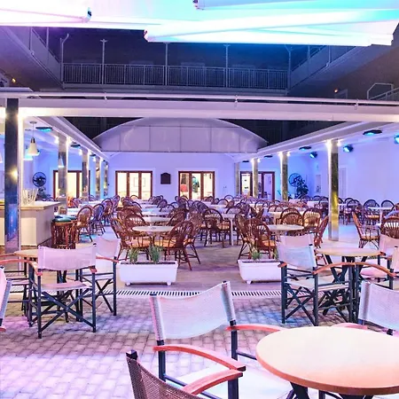 3 Brothers Hotel Sidari 酒店